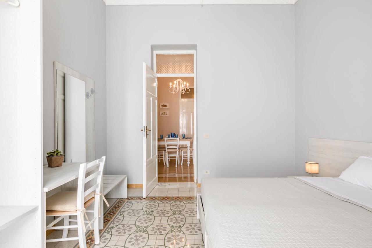 Stazione Notarbartolo Bright & Cozy Apartment Palermo Exterior photo